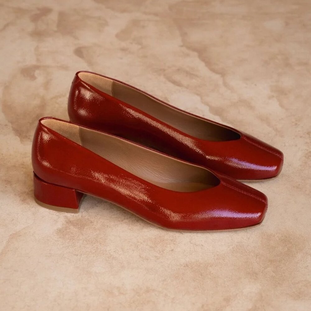 Bobbies Paris Size 40 (9us) Zélie low heel pumps in Cherry Gloss - NEW IN BOX - Picture 3 of 7